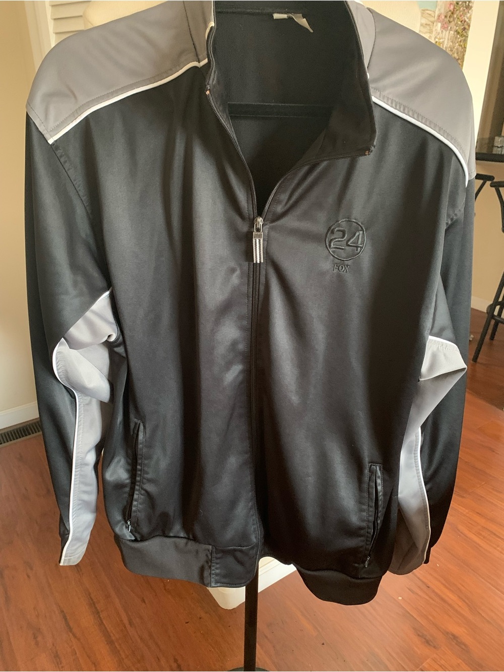 Fox Men's Black and Gray Windbreaker Jacket